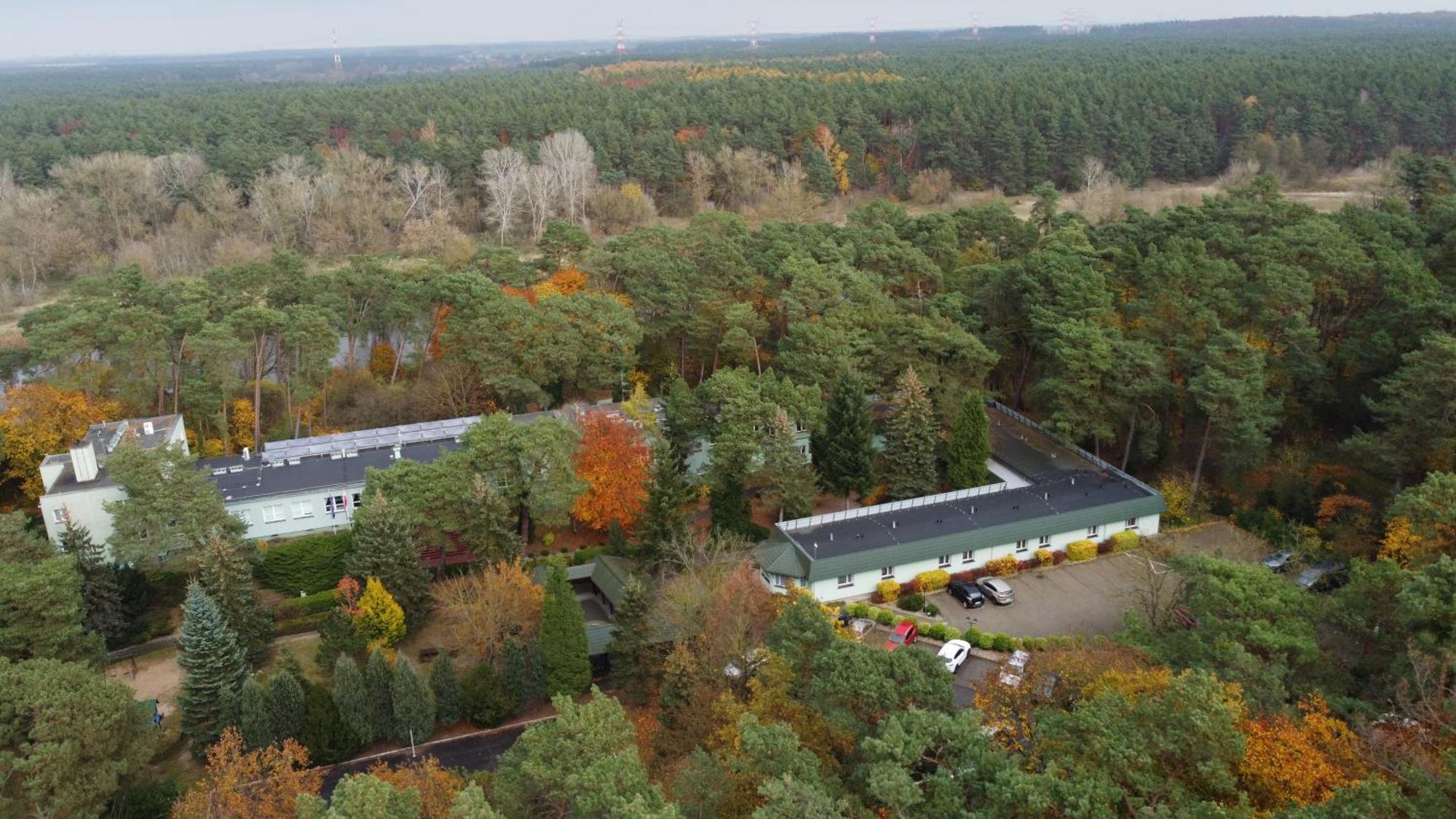 Lesny Osrodek Szkoleniowy W Puszczykowie Puszczykowo Exteriör bild