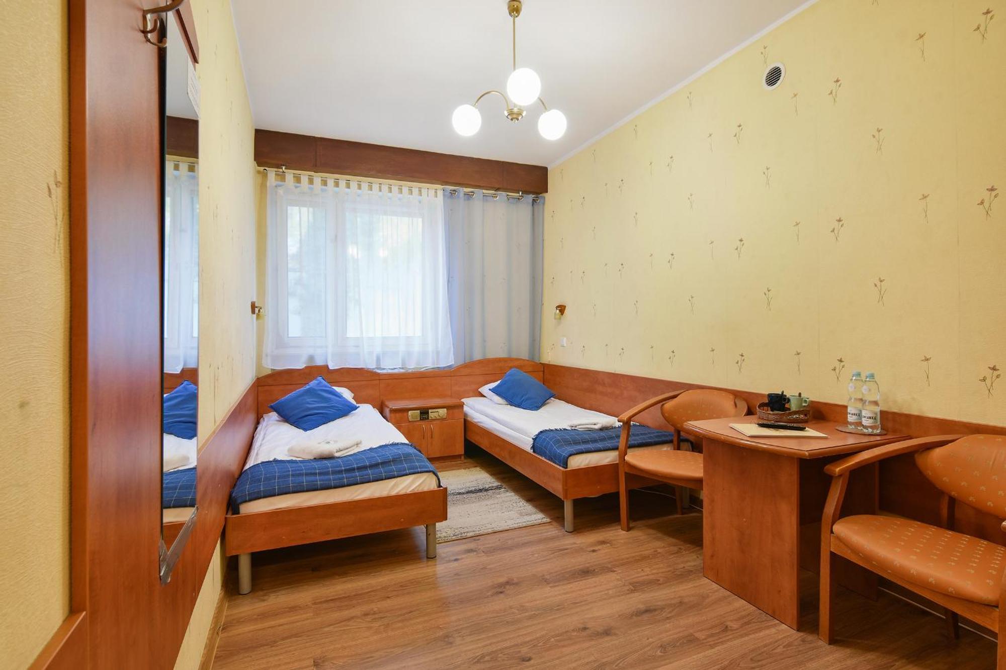 Lesny Osrodek Szkoleniowy W Puszczykowie Puszczykowo Exteriör bild