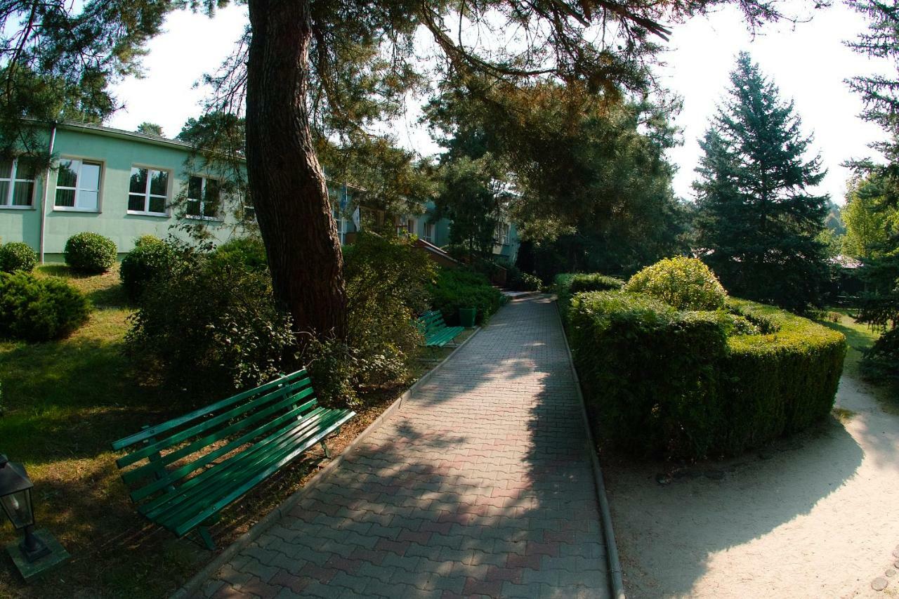 Lesny Osrodek Szkoleniowy W Puszczykowie Puszczykowo Exteriör bild